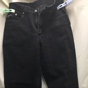 CHIC BLACK STRAIGHT LEG JEANS